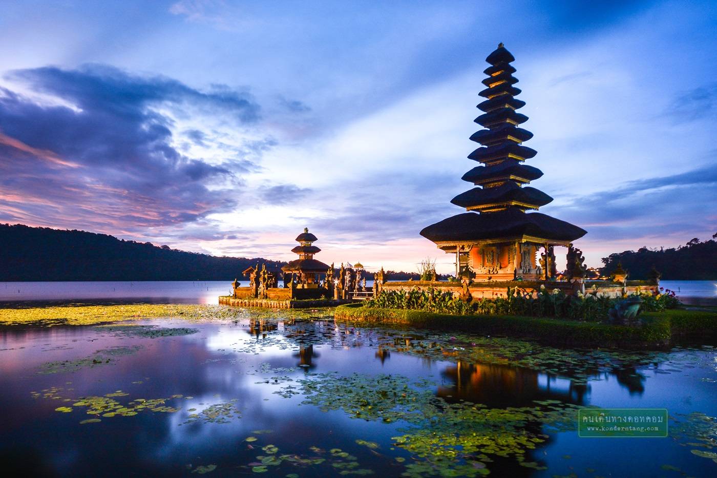 Pura Ulun Danu Bratan, Hindu temple on Bratan lake, Bali, Indonesia