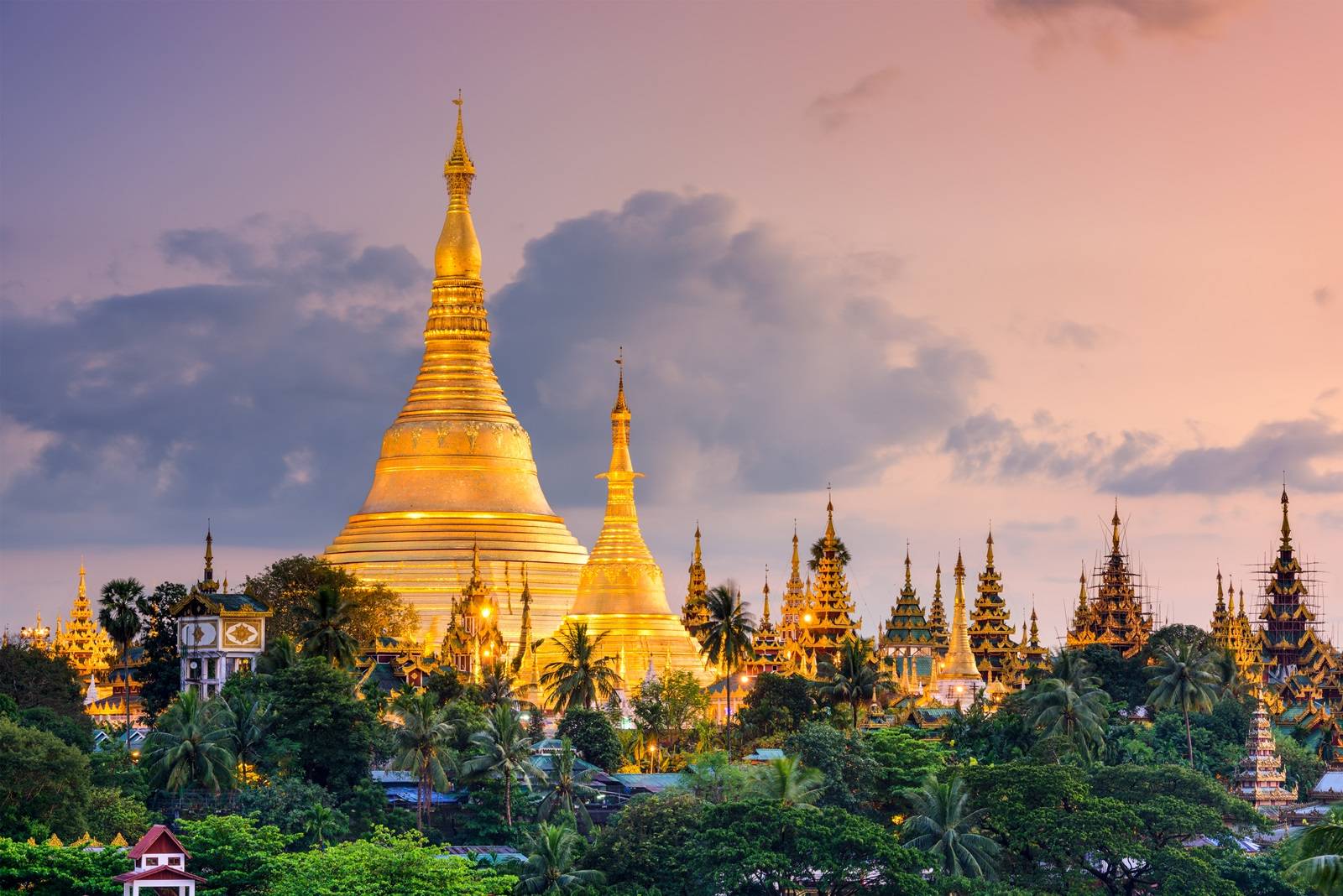 เจดีย์ชเวดากอง ประเทศพม่า