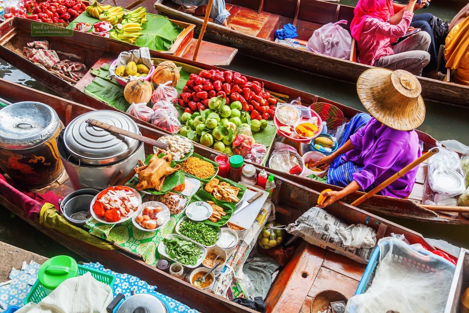 ตลาดน้ำดำเนินสะดวก จังหวัดราชบุรี