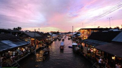 เที่ยวตลาดน้ำอัมพวา เสน่ห์ของตลาดน้ำที่ไม่เคยจางหาย