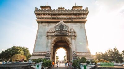 ข้อควรรู้ก่อนเที่ยวลาว