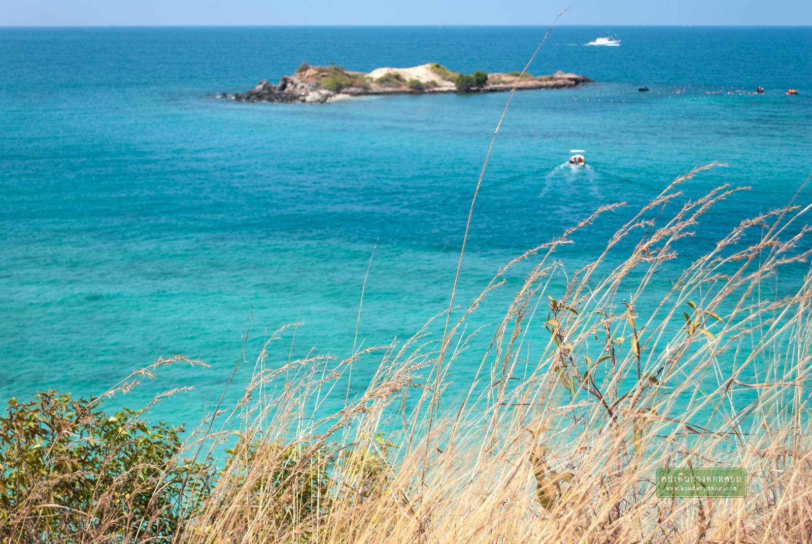 เกาะแสมสาร อำเภอสัตหีบ จังหวัดชลบุรี