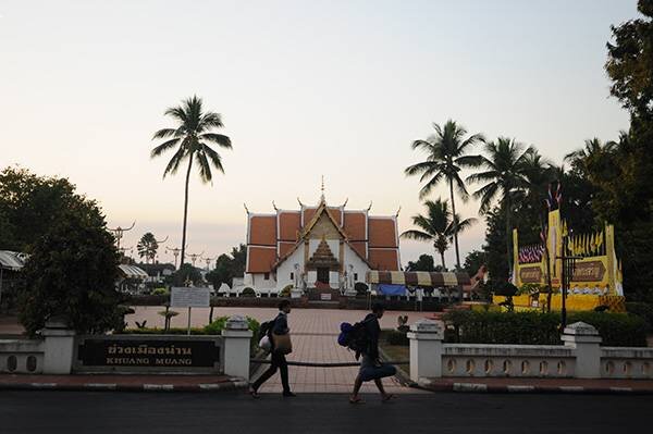 ยามเช้าที่วัดภูมินทร์ จังหวัดน่าน