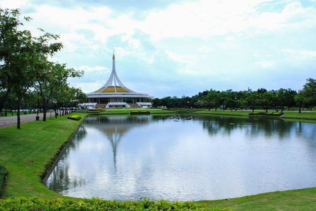 สวนหลวง ร. 9 กรุงเทพมหานคร