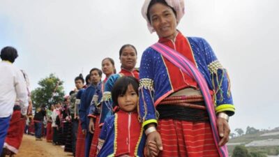 ปะหล่อง หรือ ดาราอั้ง