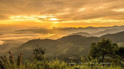 คู่มือเที่ยว กิน อยู่ เดินทาง เชียงราย ฉบับกะทัดรัด