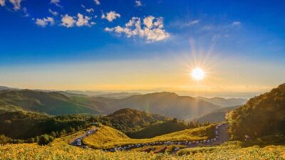 เปิดวาร์ป 10 ที่เที่ยว เตรียมฟินกันหน้าหนาว